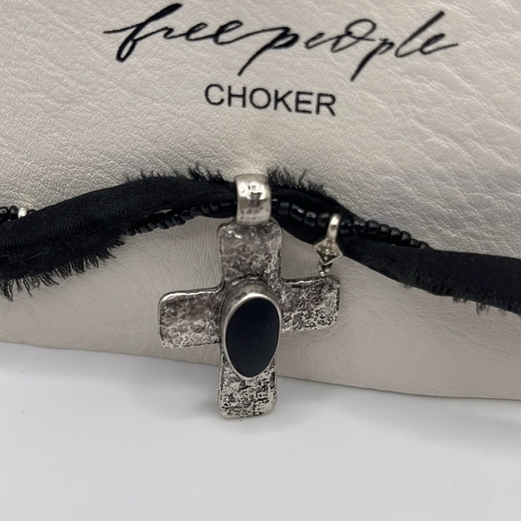 Free People Lola Cross Choker NWT in Black - Picture 2 of 5